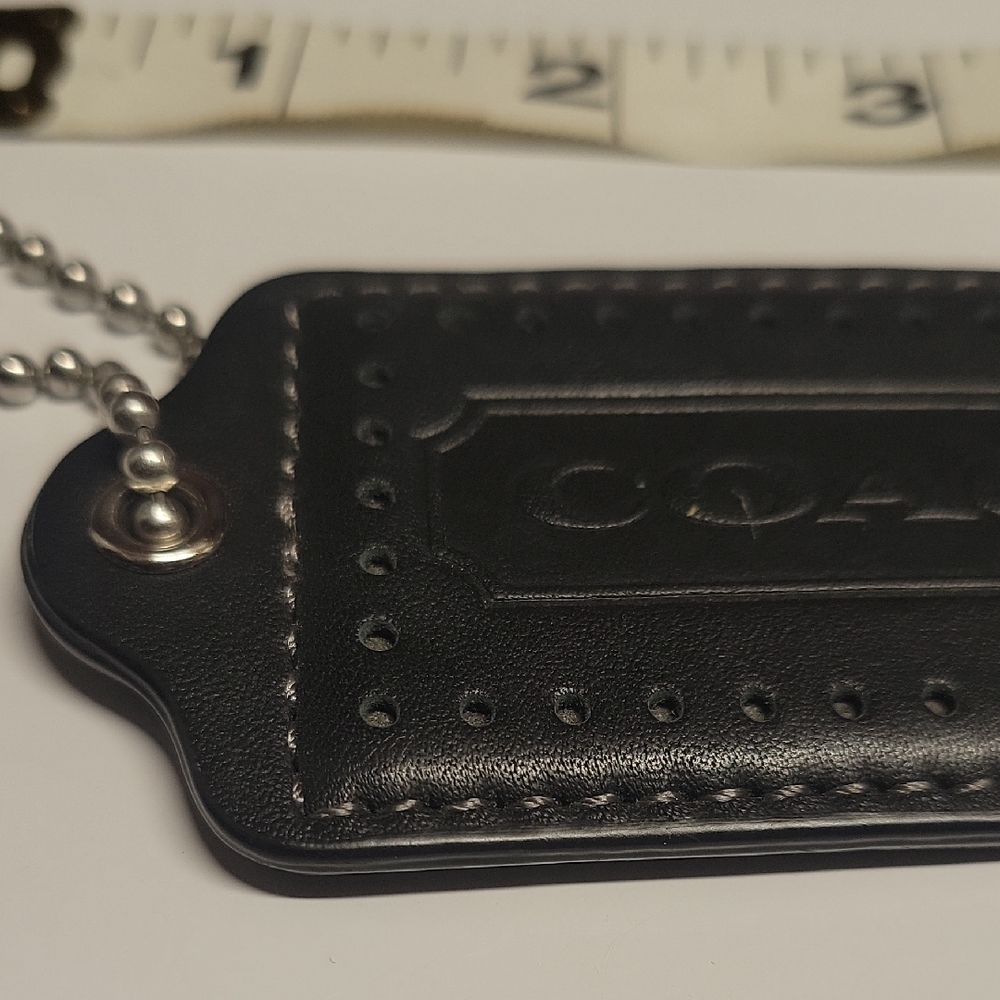 🛑SOLD🛑 BUNDLED on Live Show Coach Black Leather Key Holder - Picture 8 of 11